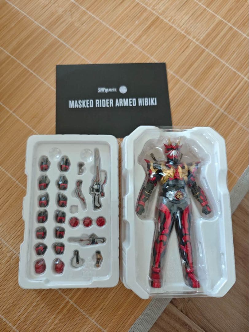 [開封未使用]S.H.Figuarts(真骨彫製法) 仮面ライダー装甲響鬼