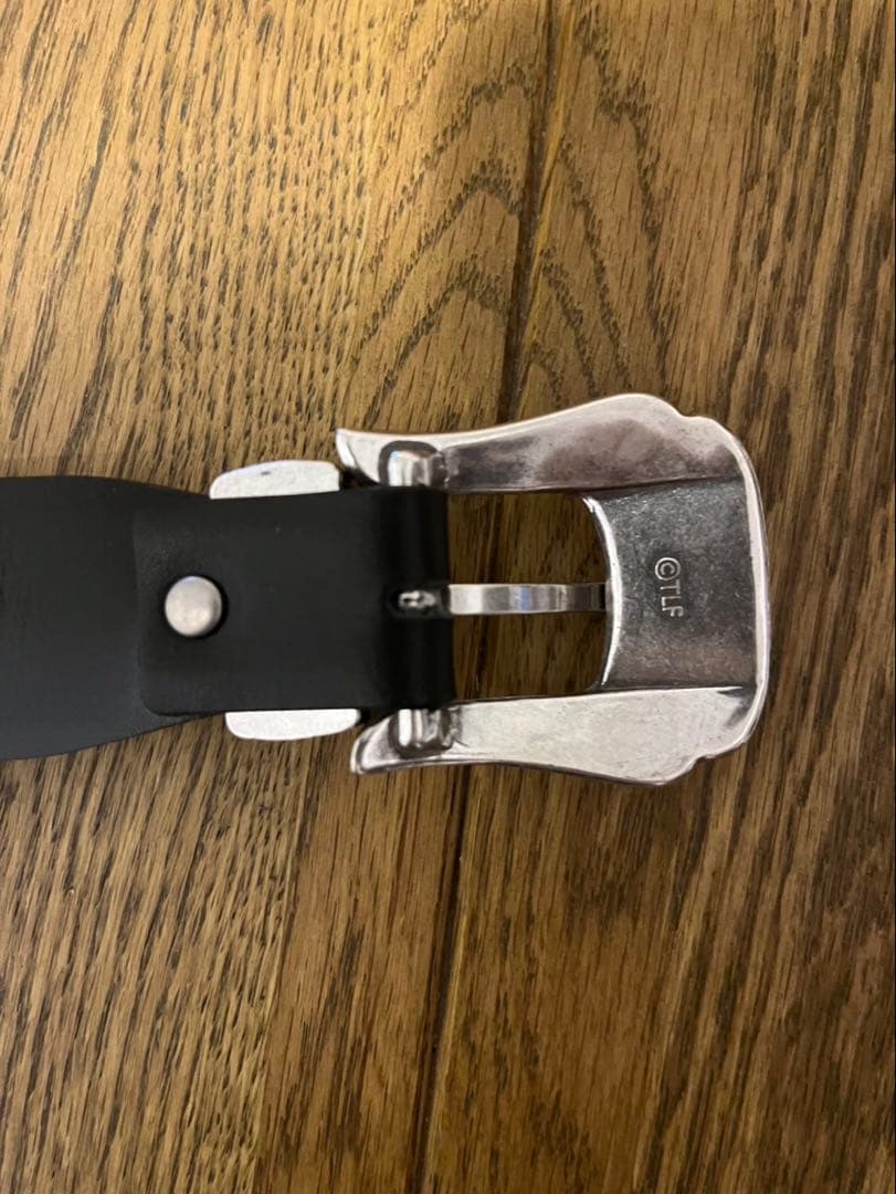 TOGA VIRILIS ブラックレザーバングル