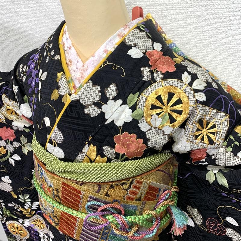 503z16〇極上 最高峰 振袖 金駒刺繍 地紋 古典柄〇美品 成人