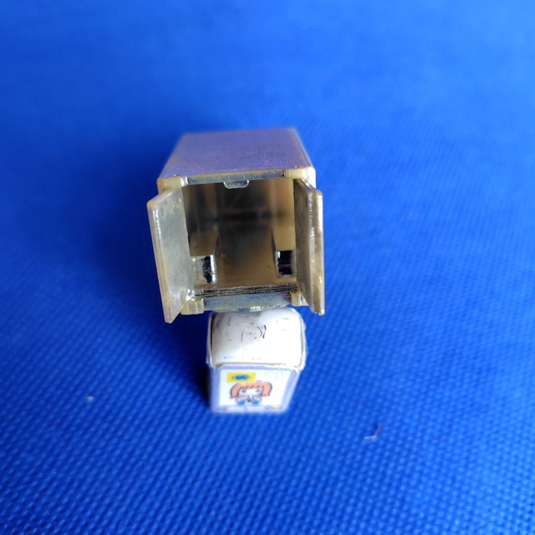 トミカ　ハイエース日通冷凍車　tomica 昭和レトロ