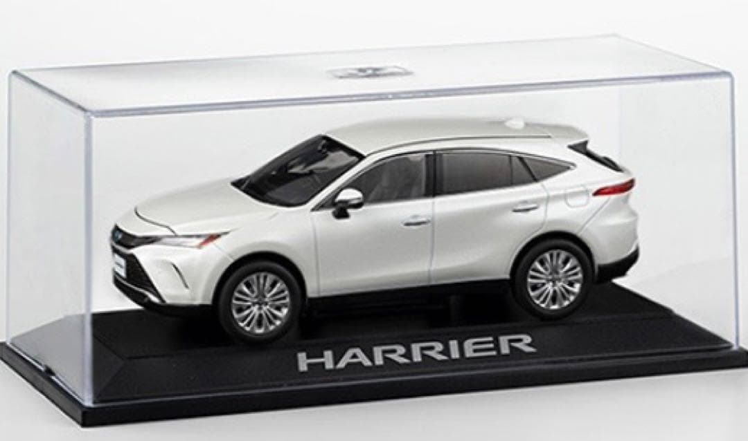 非売品】TOYOTA ハリアー 80系 ミニカー 1/30 ホワイトパール - メルカリ