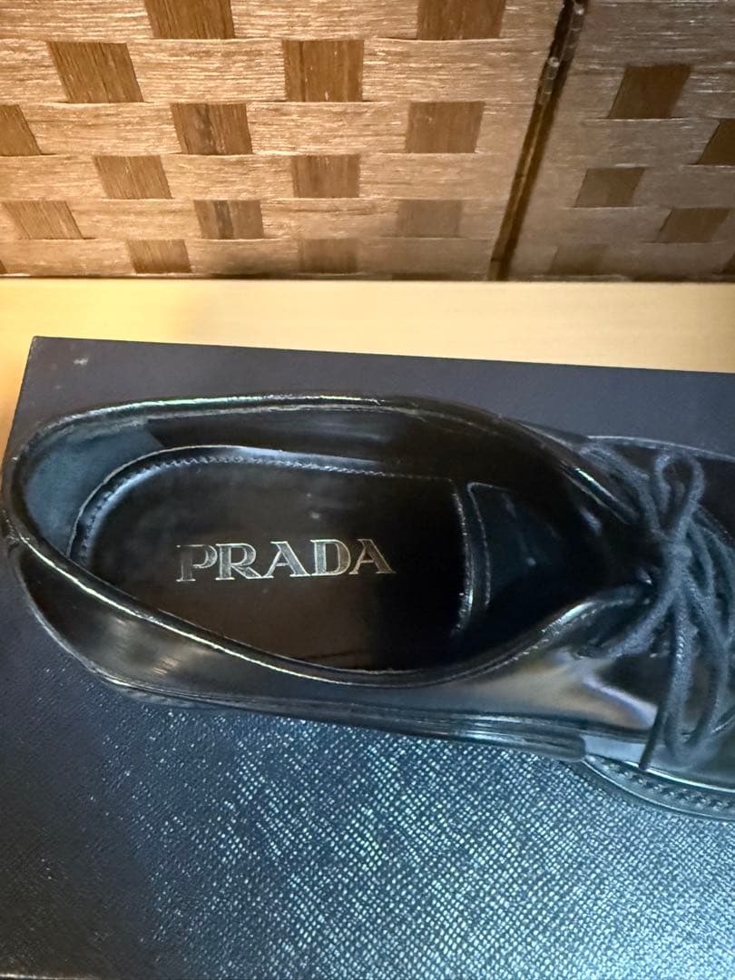 希少 Prada レザーシューズ　サイズ6