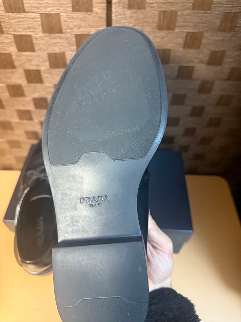 希少 Prada レザーシューズ　サイズ6
