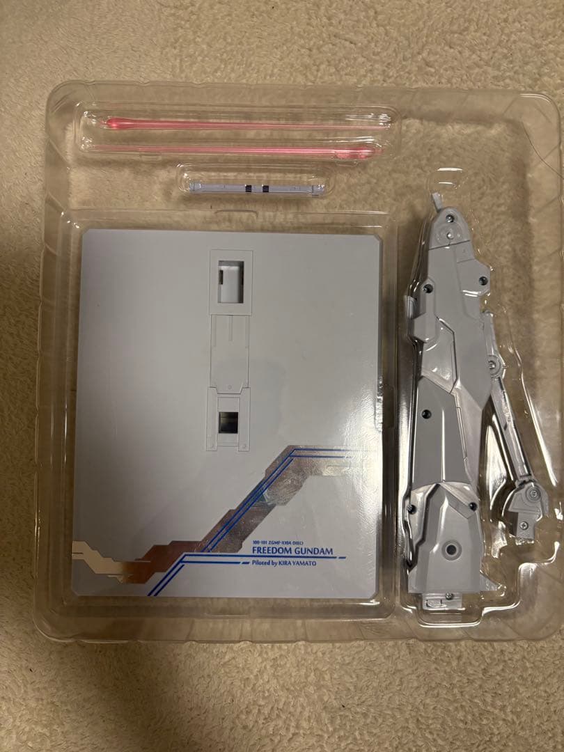 メタルビルド　フリーダムガンダムCONCEPT2 SPARKLEVer.