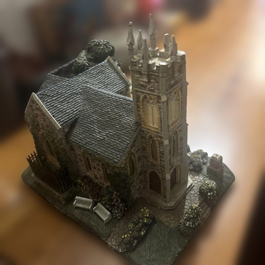 教会の置物 樹脂製 ジオラマ、インテリア（トーマスキンケード氏