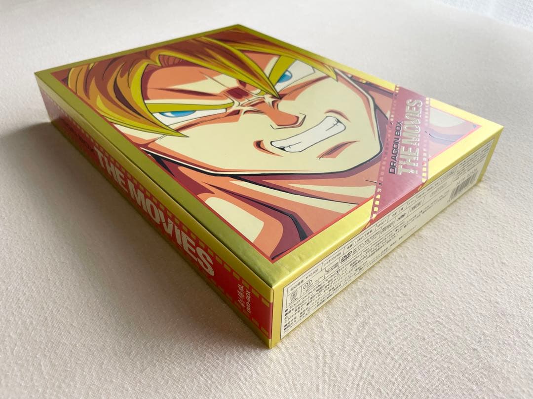 ドラゴンボール劇場版DVD【DRAGON BOX】スカウター3台付き