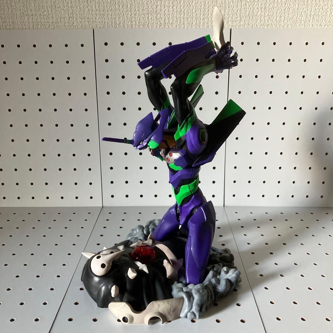 エヴァンゲリオン初号機フィギュア現状品、美品