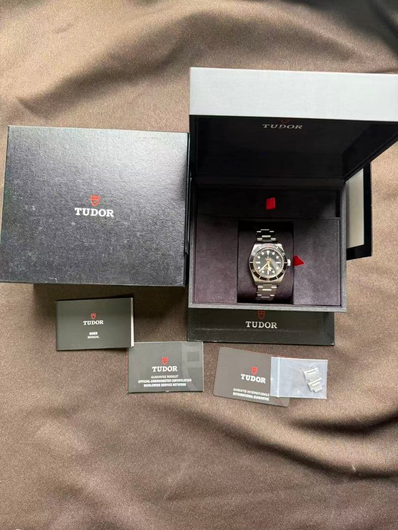 チューダー ブラックベイ58 79030N メンズ 腕時計