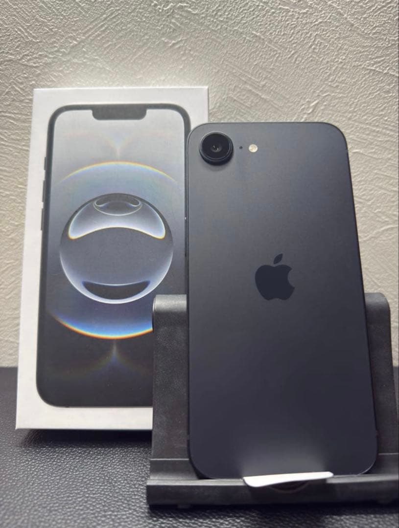 バッテリー最大容量100%】iPhone16e 128GB ブラック ケース付