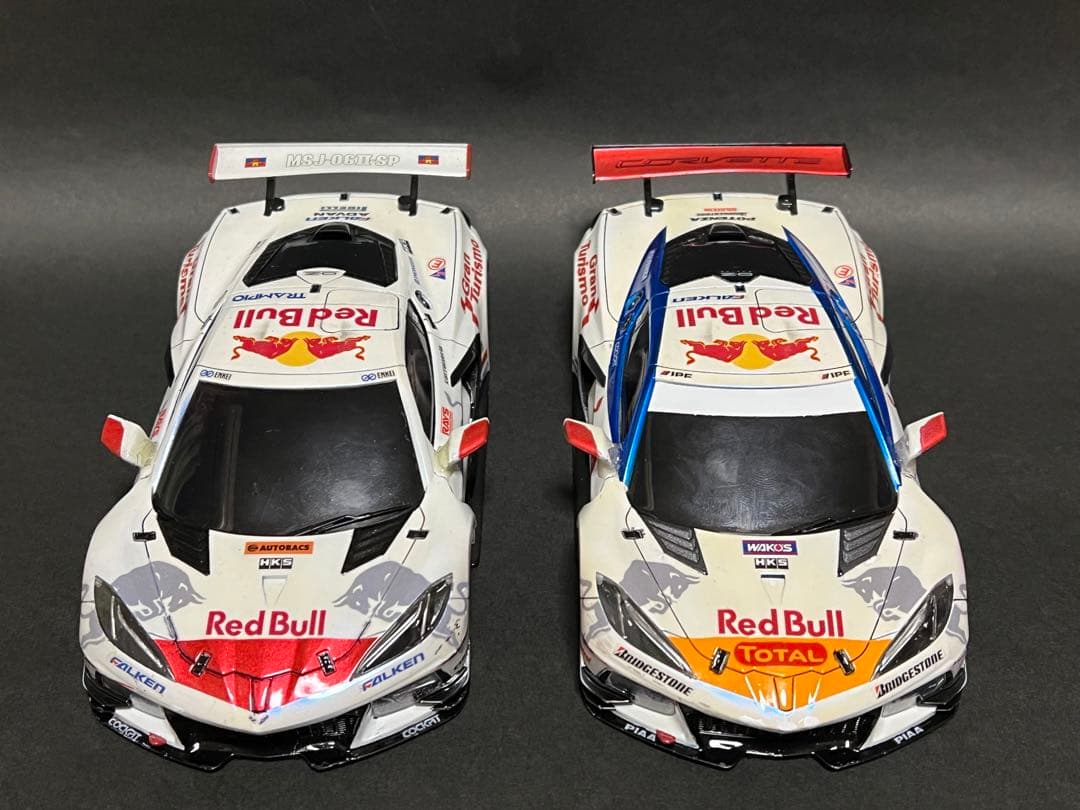 京商　ミニッツ コルベット　c8-r ホワイトボディ自作塗装　使用品　2台セット