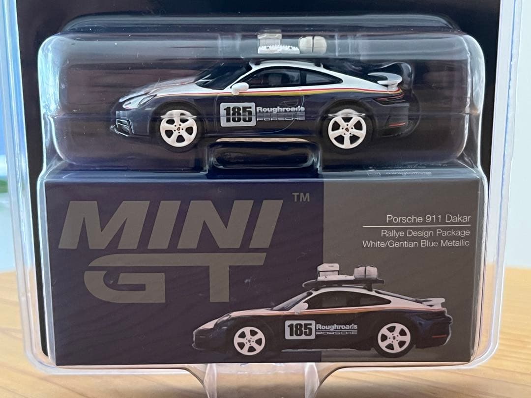 MINI GT Porsche 911 Dakar 1/64 ブリスター 1/64スケール MINI GT「ポルシェ 911 ダカール ラリー デザイン