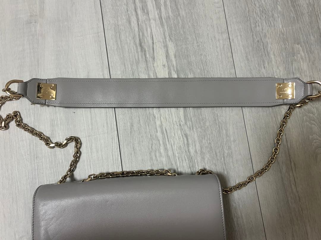 美品！！！ロジェヴィヴィエ　ショルダーバッグ