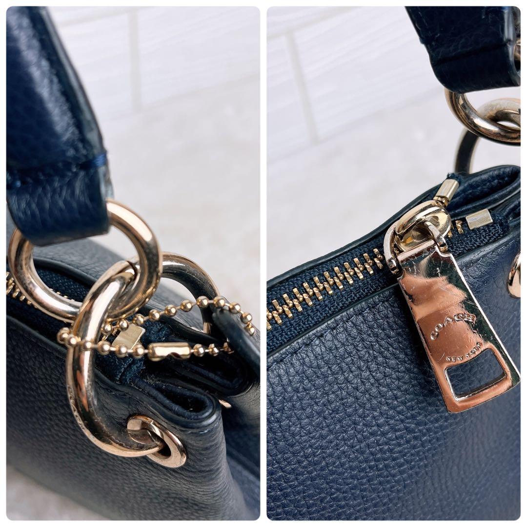 極美品☆COACHコーチ 2wayショルダーカメラバッグ ネイビー シボ革