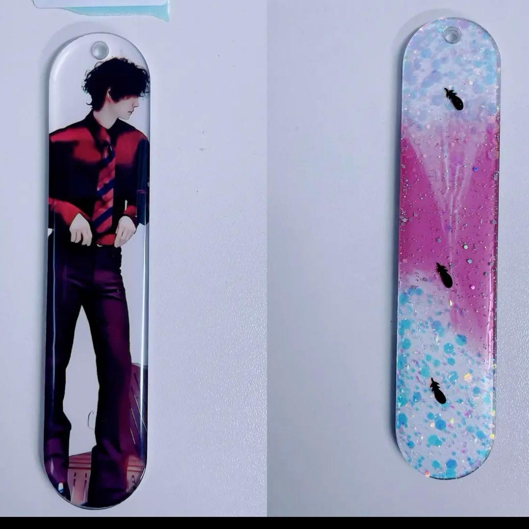 王一博 新作　可愛い　栞　レジンキーホルダー 12点セット❣️0122