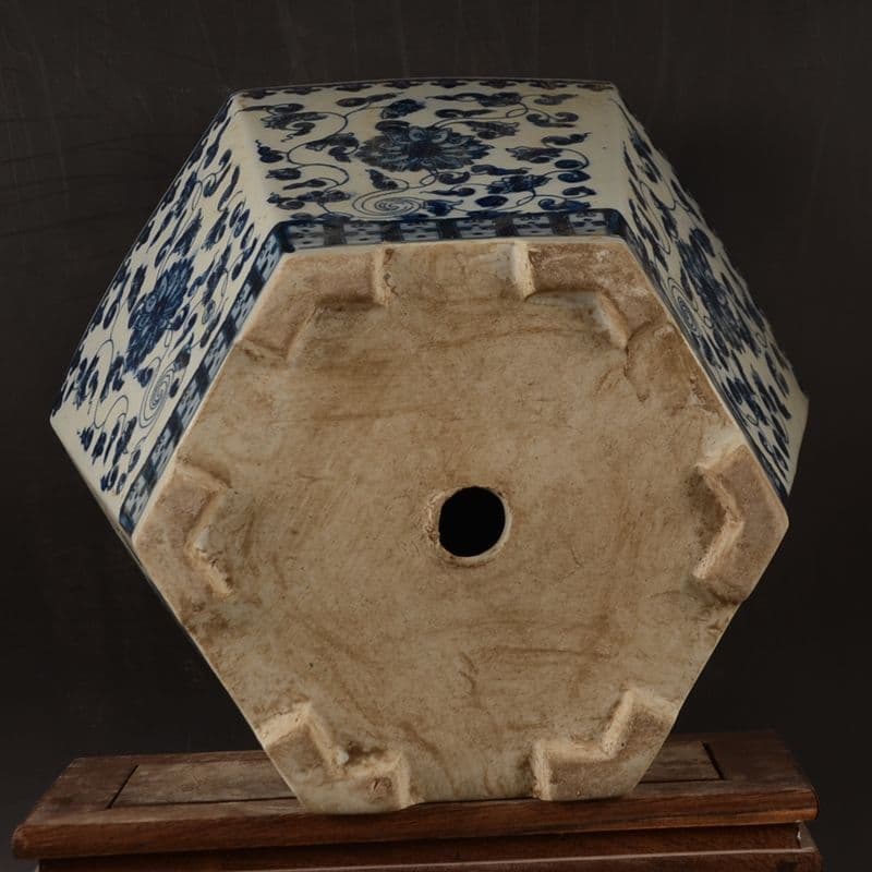 景徳鎮 青花纏枝紋六方植木鉢 陶磁器 盆栽鉢 工芸品 置物