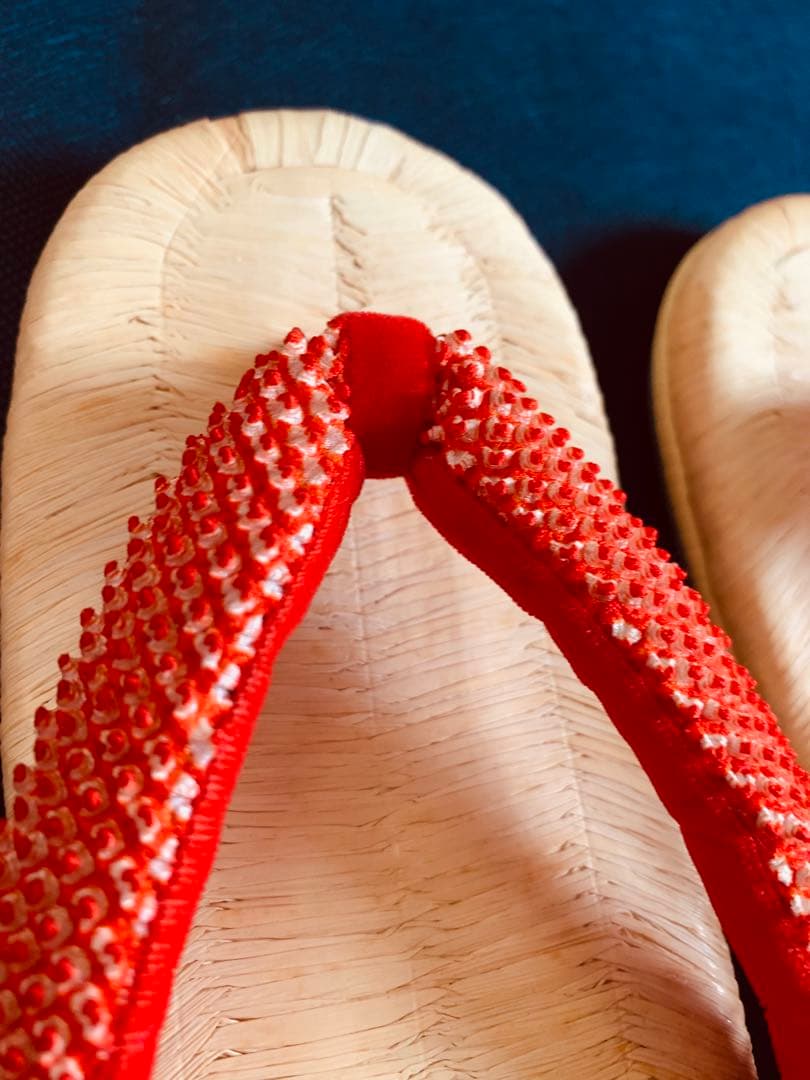 老舗伊と忠　本畳表草履　女の子　フォーマル　正絹絞りにベルベットの鼻緒　七五三