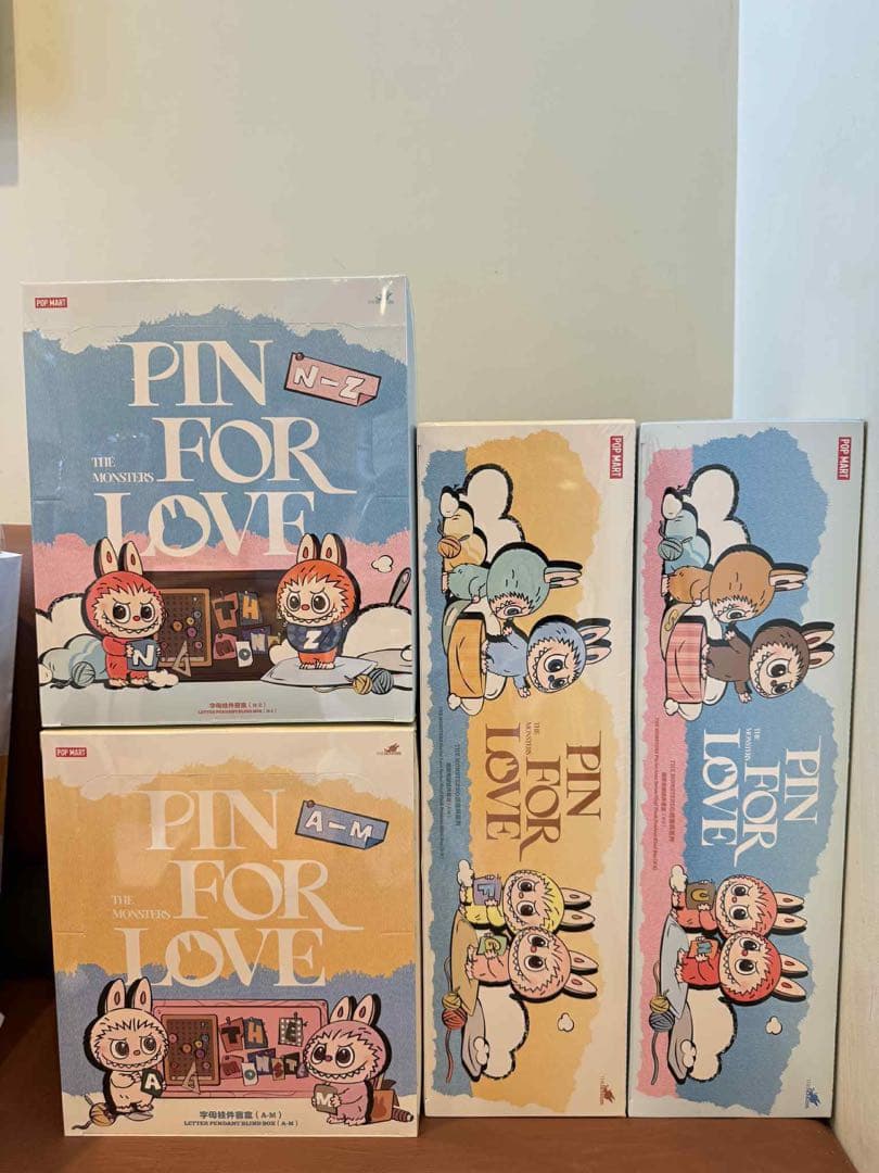 THE MONSTER PIN FOR LOVEシリーズぬいぐるみ（A-M）