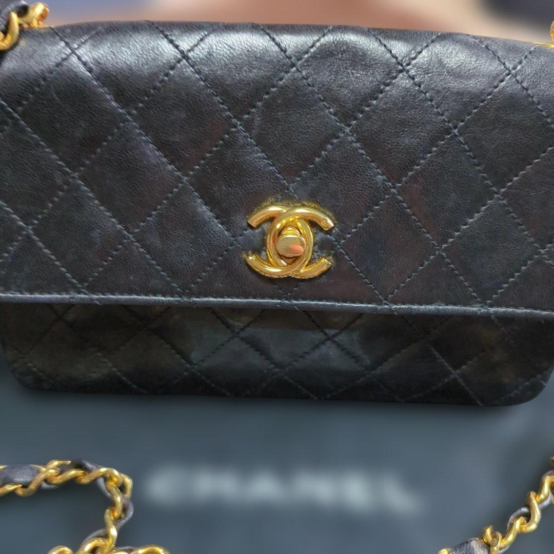 CHANELマトラッセ ブラックショルダーバッグ