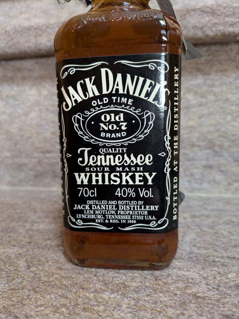 古酒 ジャックダニエルJACK DANIEL'S Old No.7 旧ボトル - メルカリ