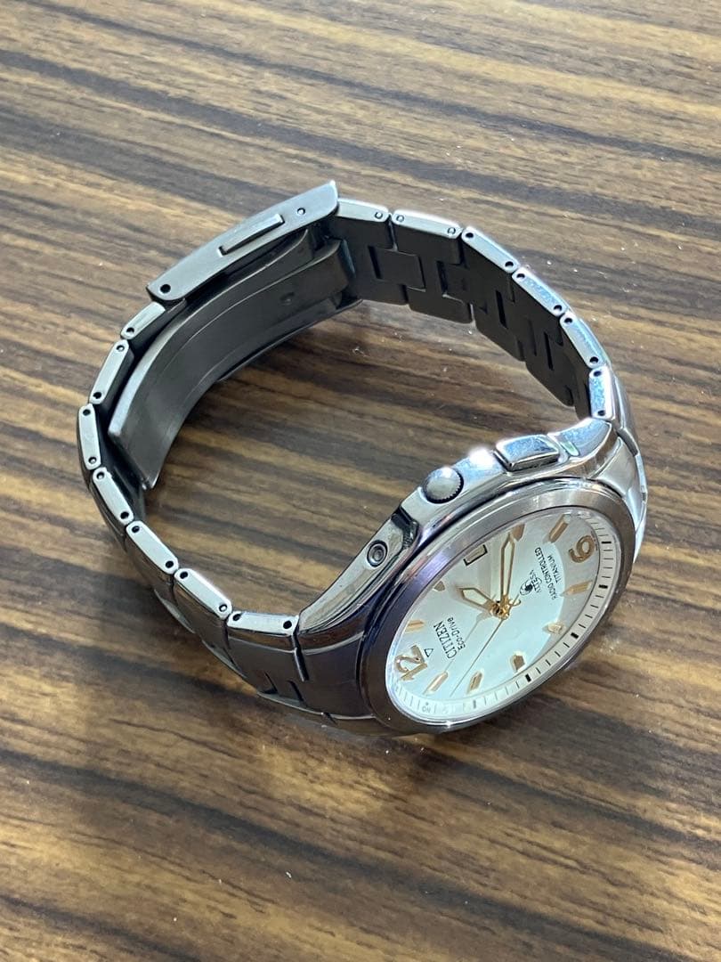 稼働品／CITIZEN ATTESA Eco-Drive H410 アテッサ