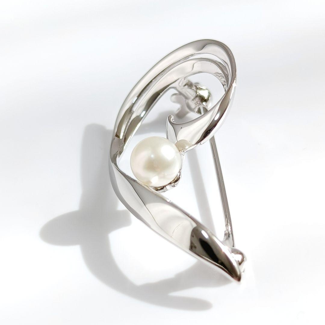 美品 ミキモト パール 小さめ ブローチ 真珠 シルバー 刻印 MIKIMOTO