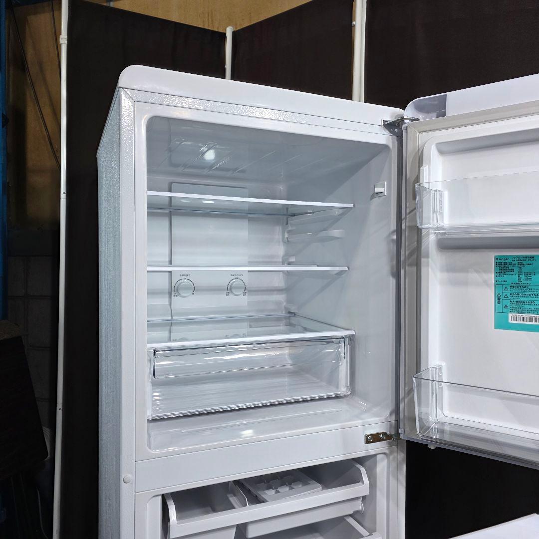 10640送料無料！2024年製！レトロデザイン！eangle 2ドア 冷蔵庫