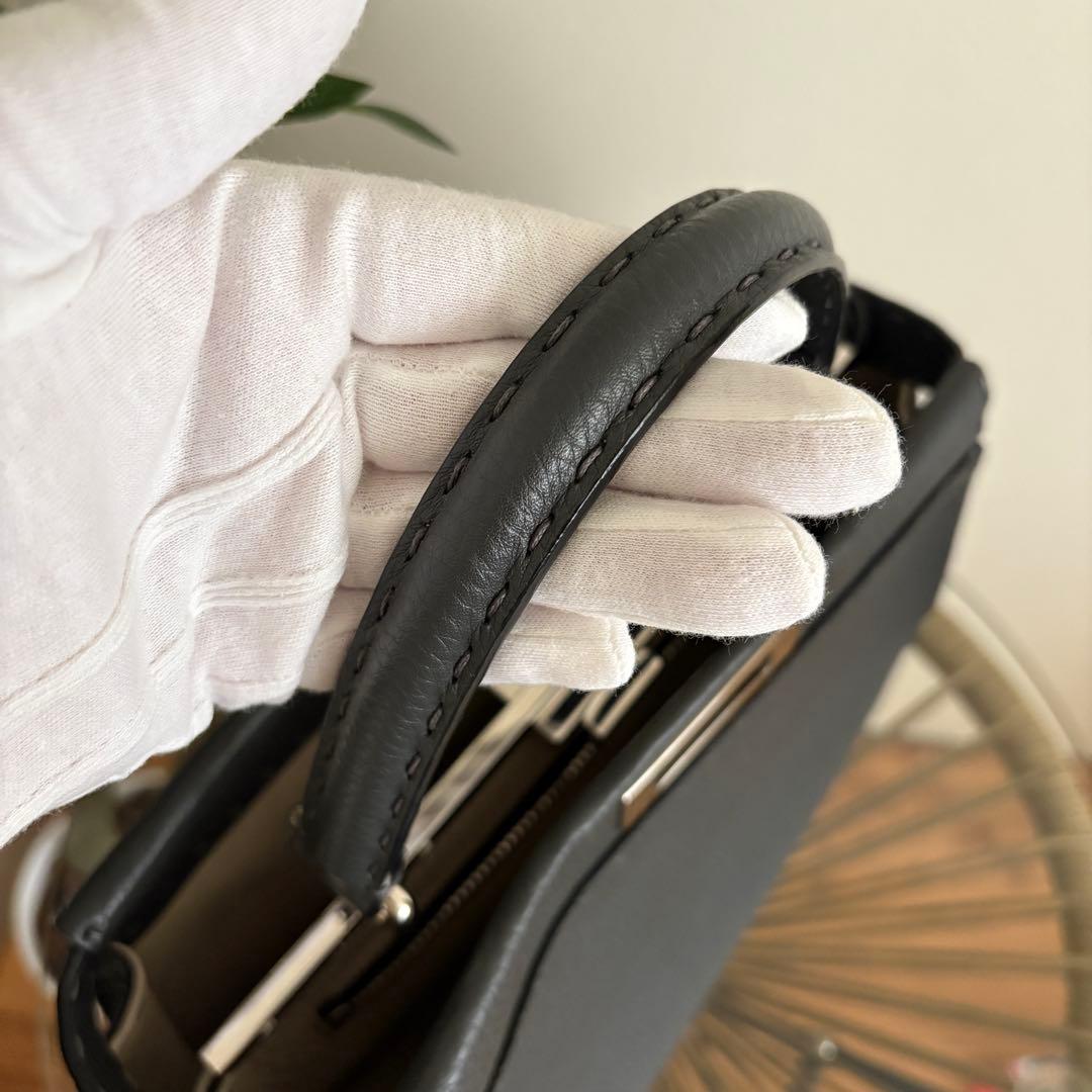 限定色✨フェンディ ピーカブー セレリアバッグ ミディアム 2way