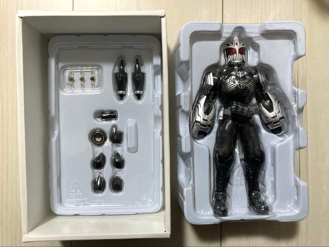 SHFiguarts 仮面ライダーオーズ サゴーゾコンボ　真骨彫　開封品