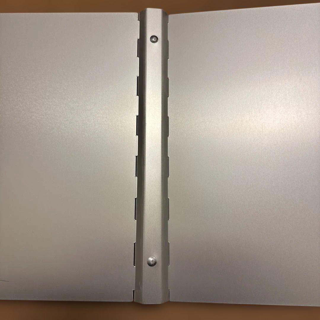 無印良品 廃盤品 アルミ バインダー b5 26穴 - メルカリ