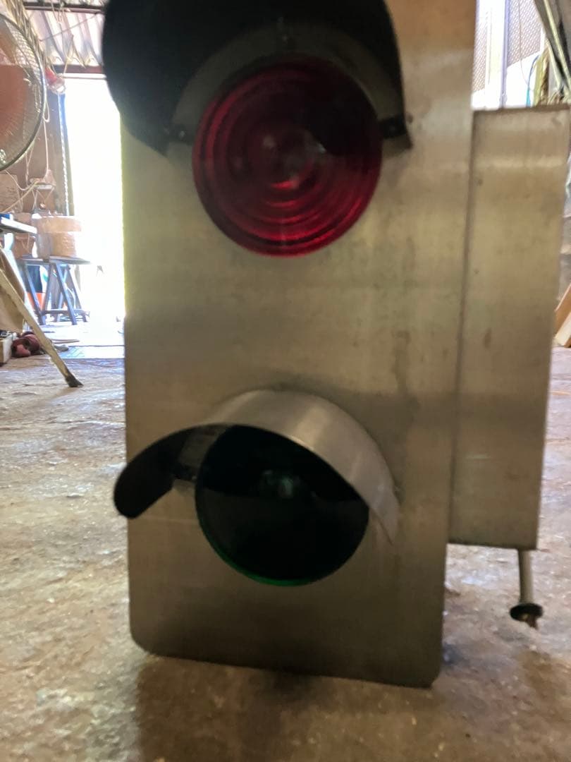 値下げ❗️信号機　インテリアに‼️ 中古品　送料無料