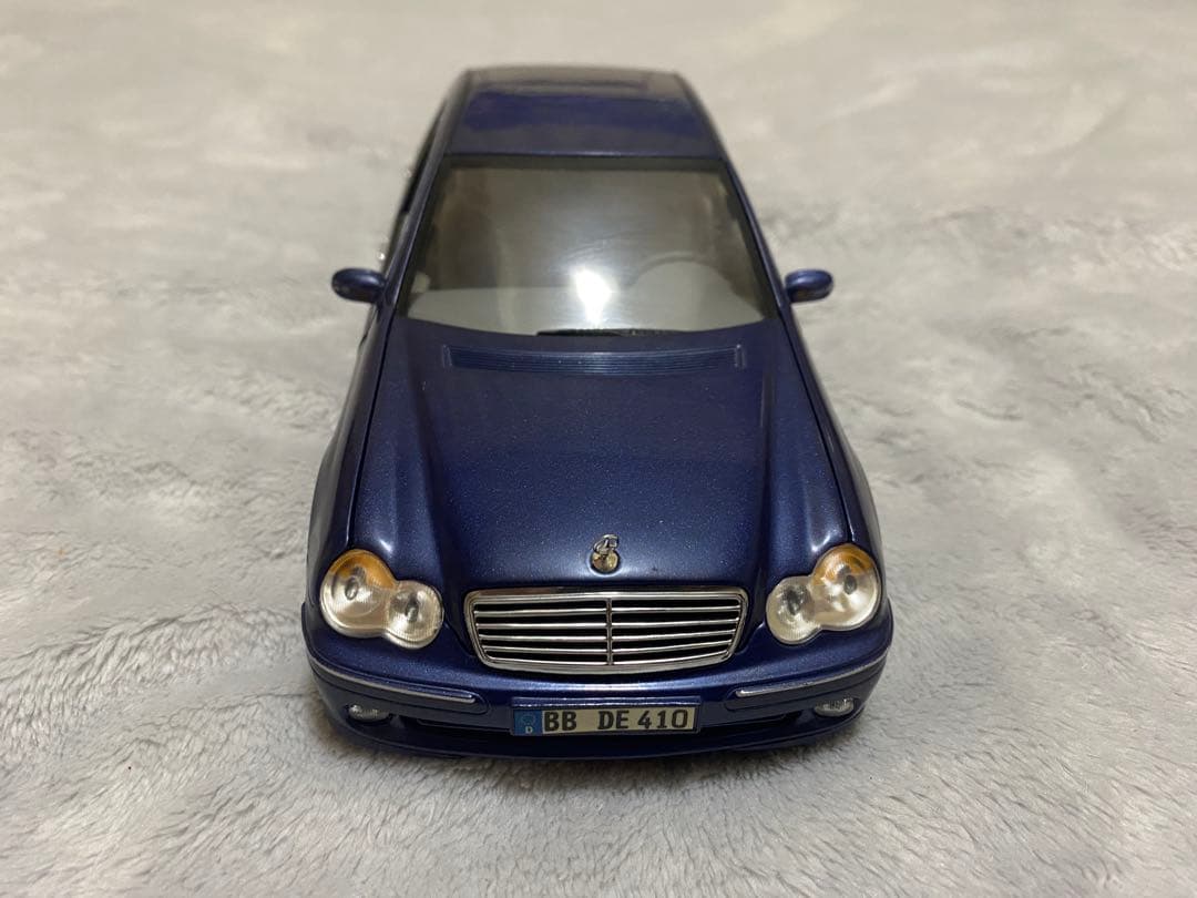 ミニカー ANSON Mercedes-Benz C-Class 1/18