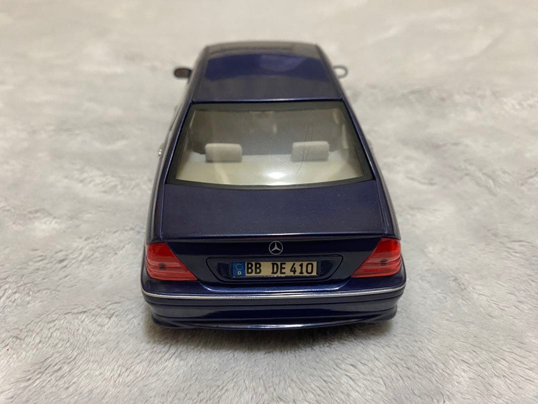 ミニカー ANSON Mercedes-Benz C-Class 1/18