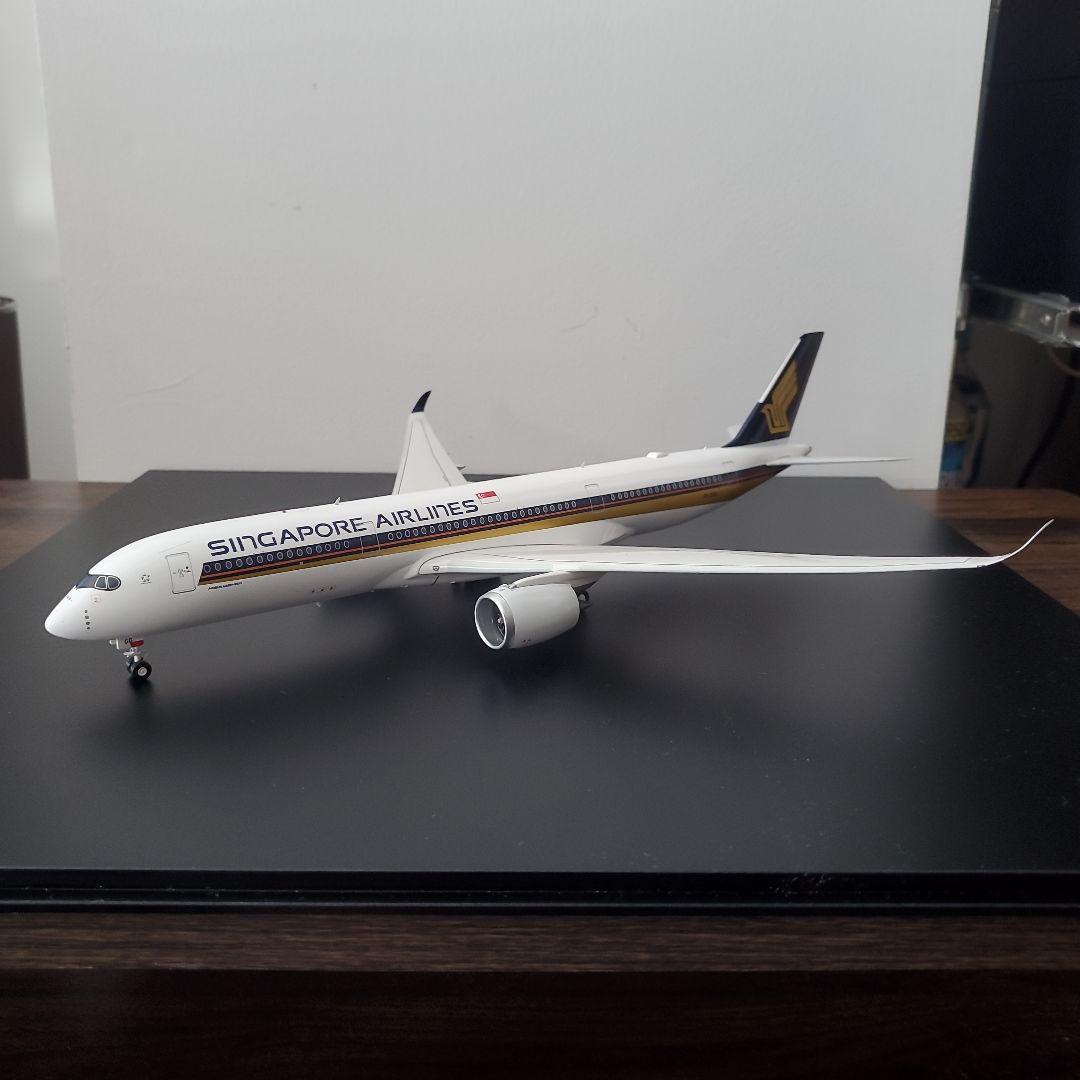 美品 WB 1/200 シンガポール航空 A350-900 J-FOX 1/200 SINGAPORE AIRLINES AIRBUS A350-900 9V-SHE (WB-A350-9