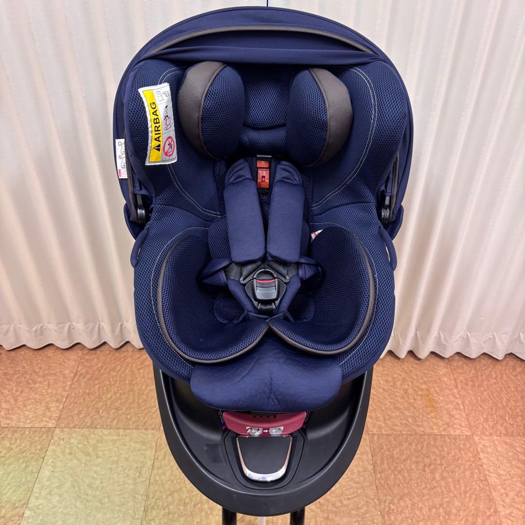 クリーニング済　☆極美品☆　新生児　エールべべ　クルット4S　グランス　ネイビー