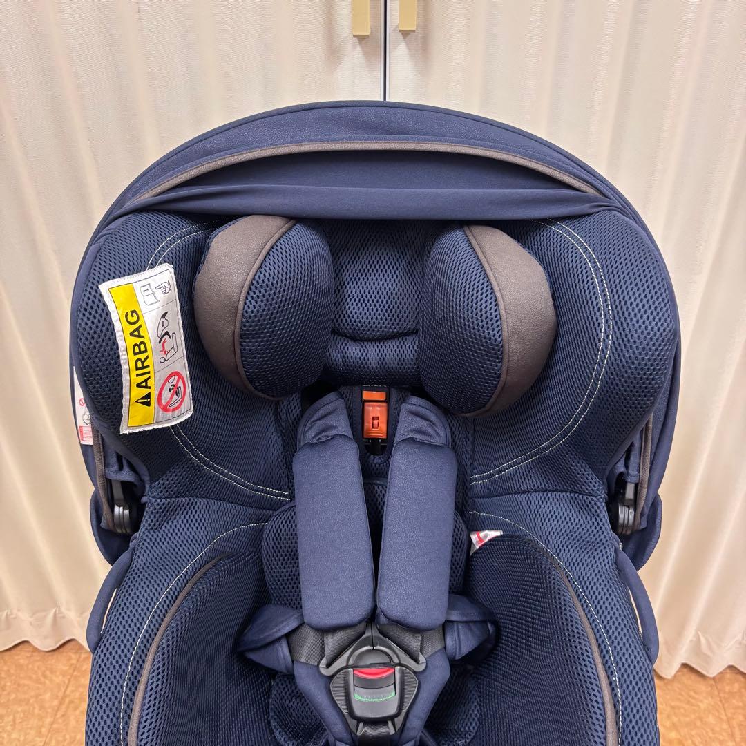 クリーニング済　☆極美品☆　新生児　エールべべ　クルット4S　グランス　ネイビー