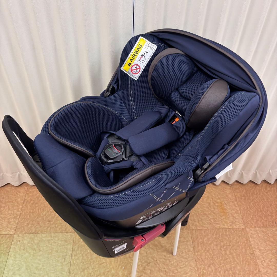 クリーニング済　☆極美品☆　新生児　エールべべ　クルット4S　グランス　ネイビー