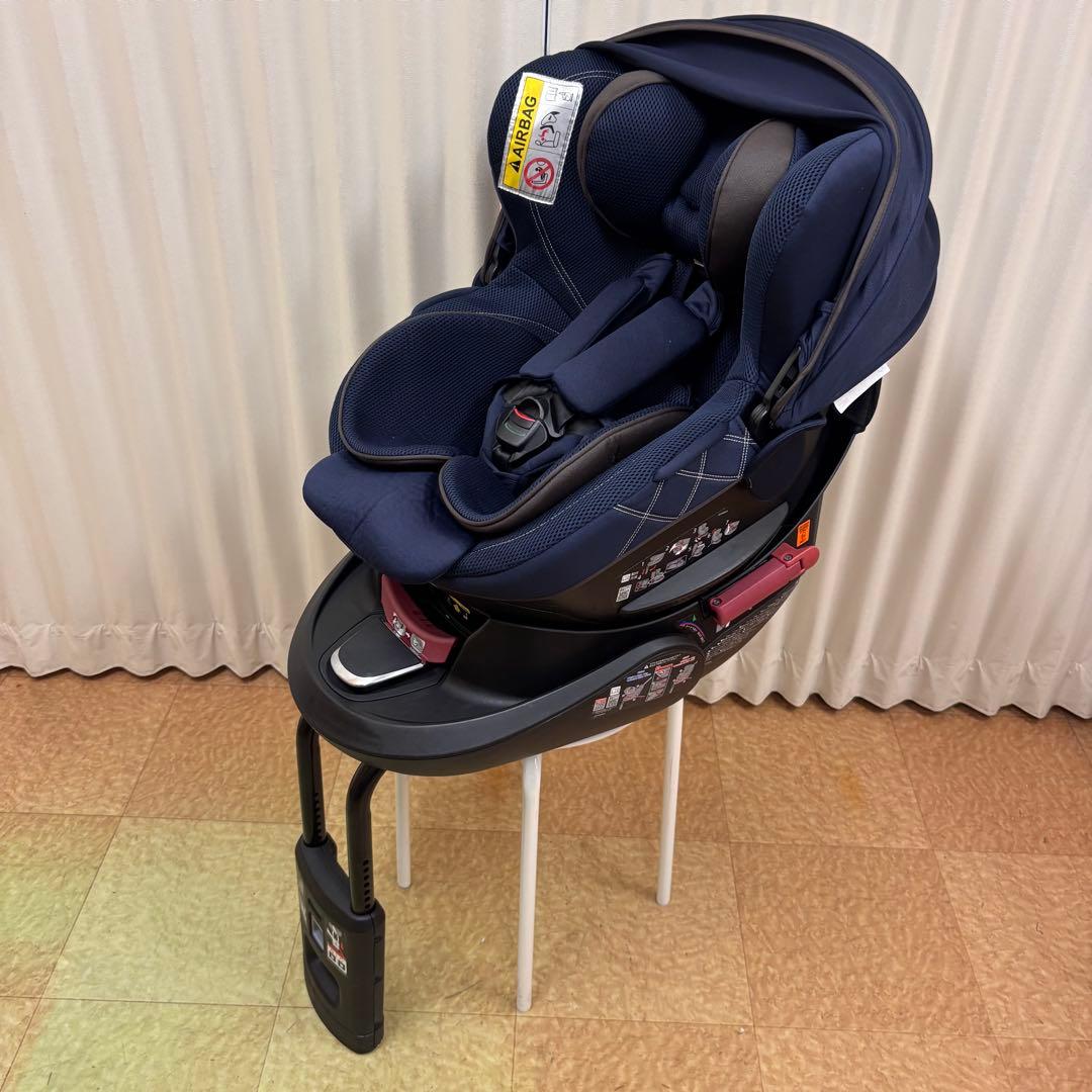 クリーニング済　☆極美品☆　新生児　エールべべ　クルット4S　グランス　ネイビー