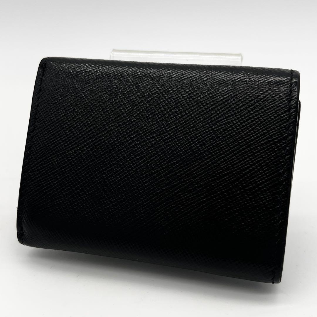 【極美品✨】 プラダ 三つ折り財布 付属品完備 サフィアーノメタル ブラック 黒