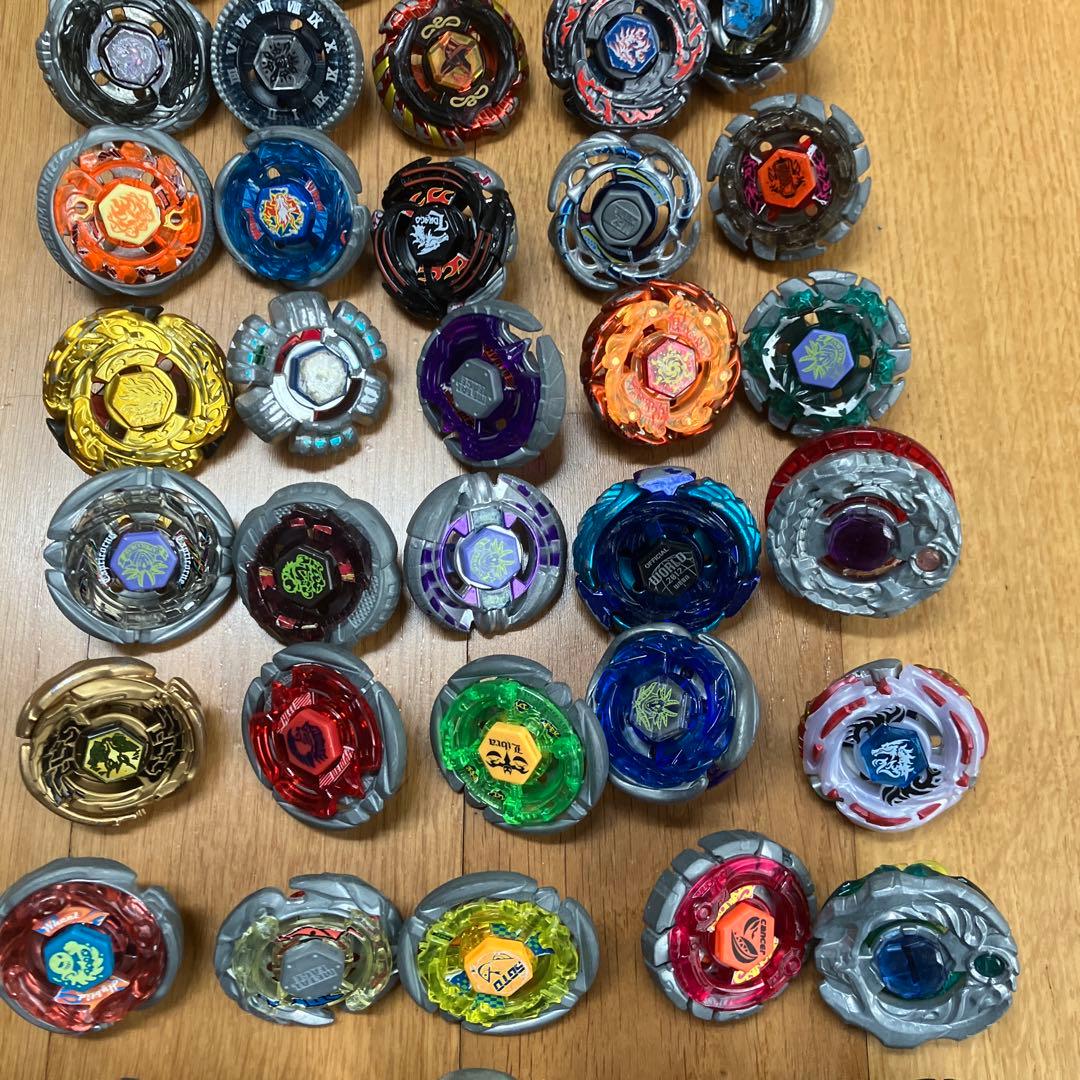 ベイブレード　50個まとめうり