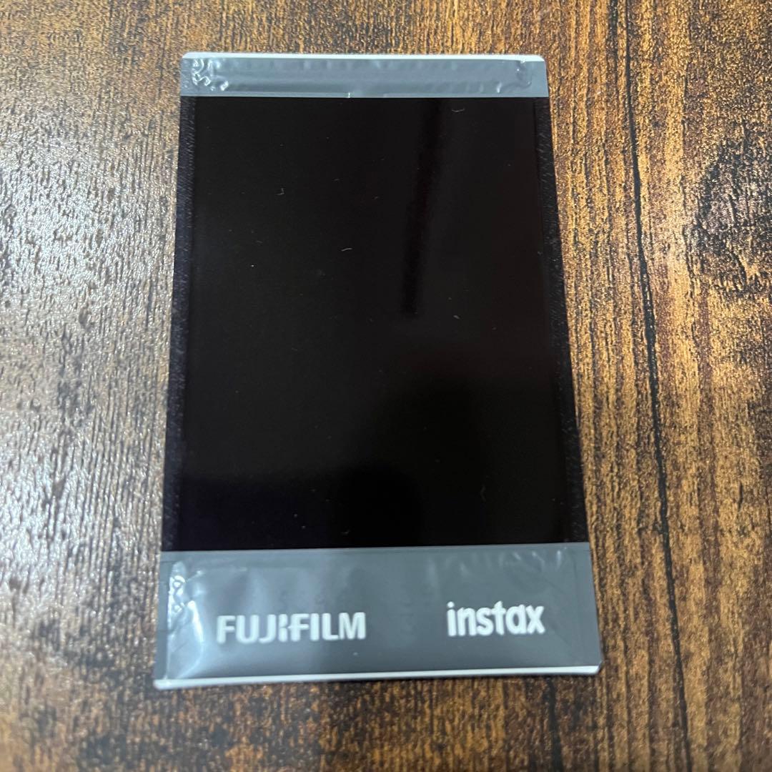 seventeen ジュン 直筆サイン入りチェキ - メルカリ