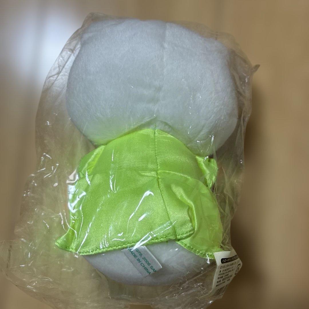 ご当地ハローキティ　ぬいぐるみ　メロンパン