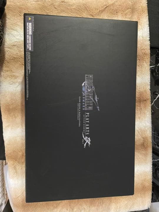 プレイアーツ改　FF7R クラウド　ハーディ＝デイトナ　フィギュア