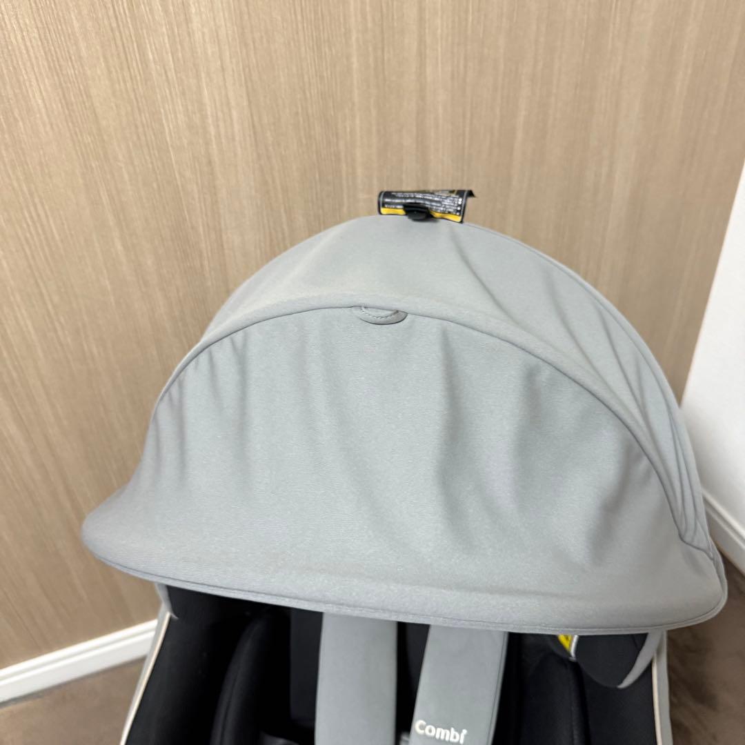 Combi コンビ　クルムーヴスマート Light ISOFIX JM