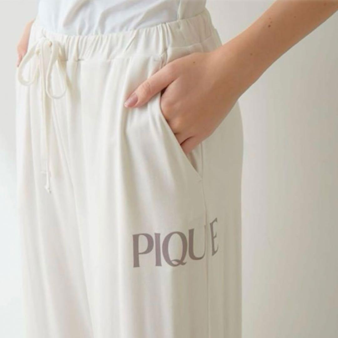 ジェラートピケ　レーヨン　ロゴ　ルームウエア　上下セット　ホワイト　パジャマ