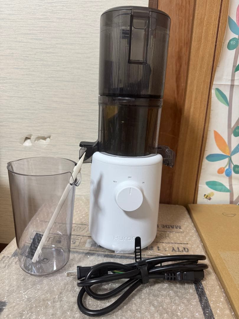M01 Hurom ジューサー ホワイト スロージューサー H310A 楽天市場】ヒューロム スロージューサー H310A スリム 小型 ミキサー