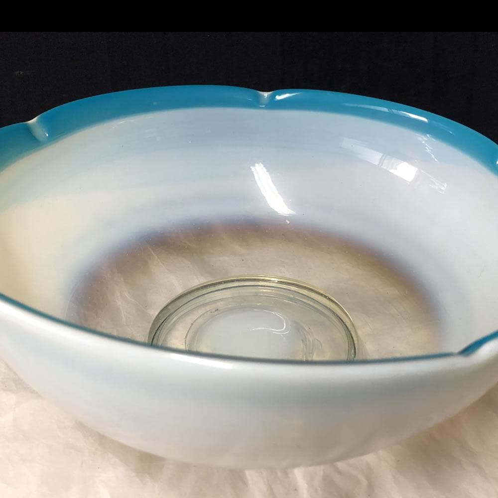 e2254 乳白ガラス 鉢 口径21.5cm ガラス鉢 乳白色 硝子鉢