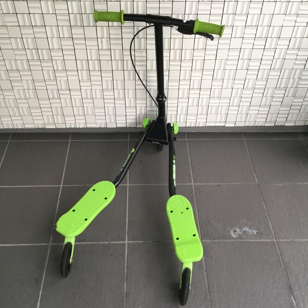 Yフリッカー A1 エアー（ブラック/グリーン）Yボリューション ワイ