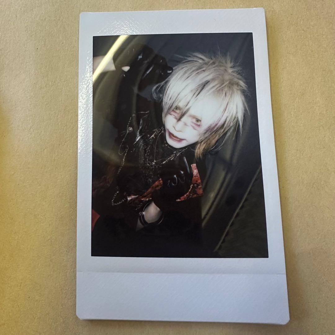 Sadie 剣さん チェキ - メルカリ