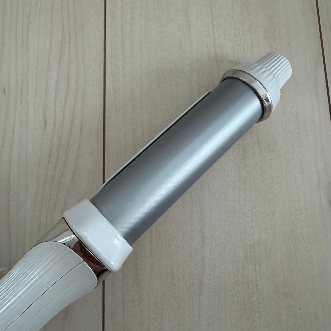 ReFa カールヘアアイロン ホワイト32mm - メルカリ