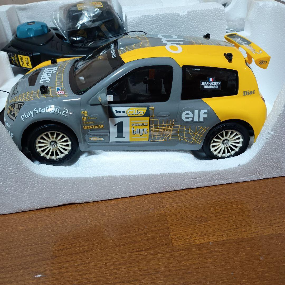 NIKKO Renault Clio Sport ラジコンカー 1/14